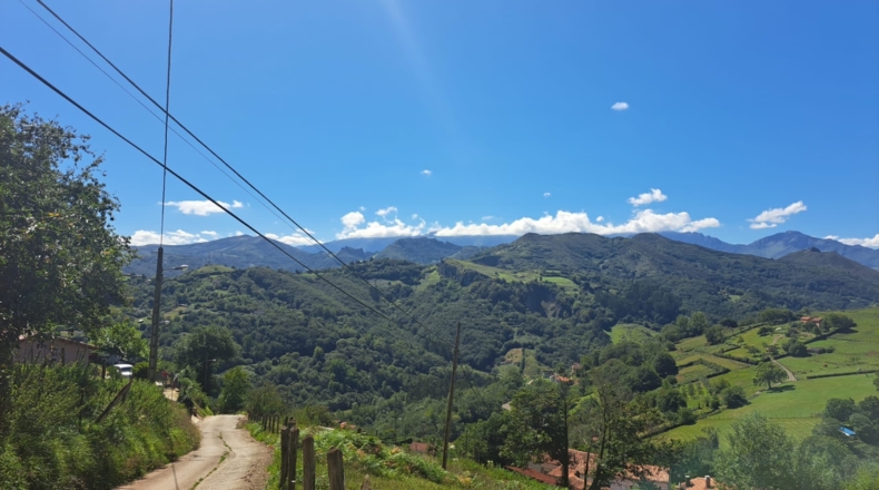 Astúries - Oviedo - 2400m2