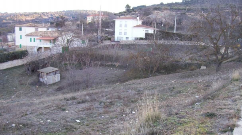 Guadalajara - Sacedón - 1093m2