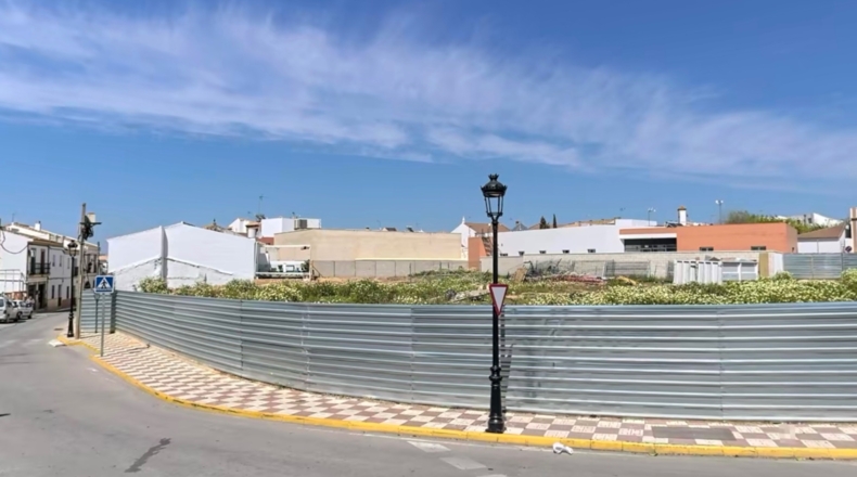 Sevilla - Albaida del Aljarafe - 2220m2