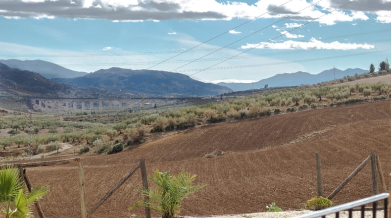 Málaga - Valle de Abdalajís - 176000m2