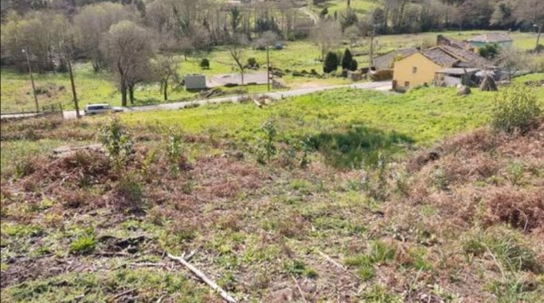 Lugo - O Pontigo - 2500m2