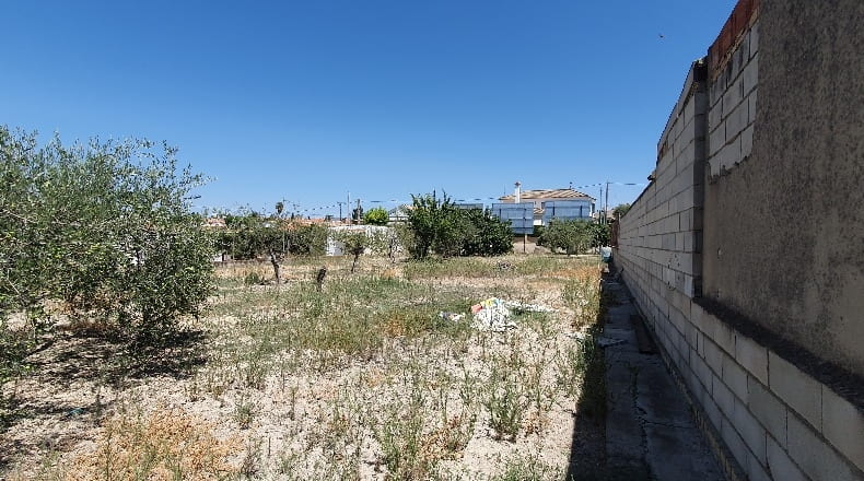 Sevilla - Salteras - 715m2