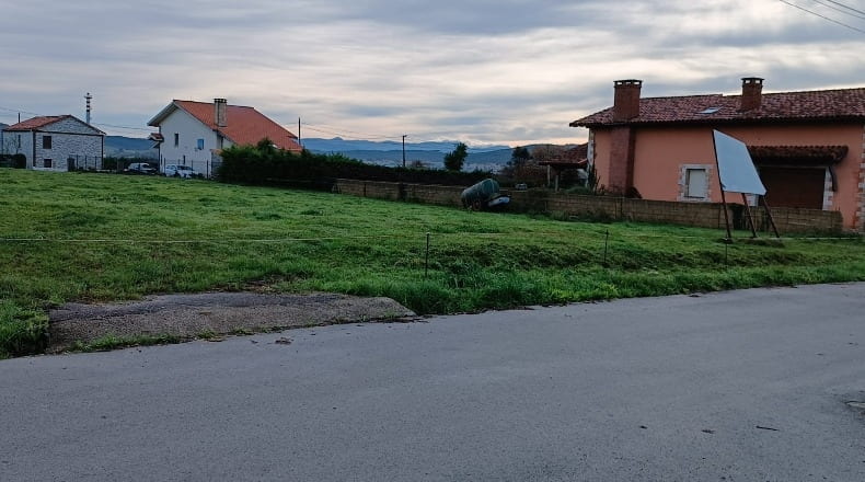 Cantabria - Hinojedo - 2118m2