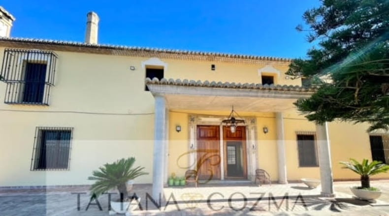 Valencia - Algemesí - 740m2