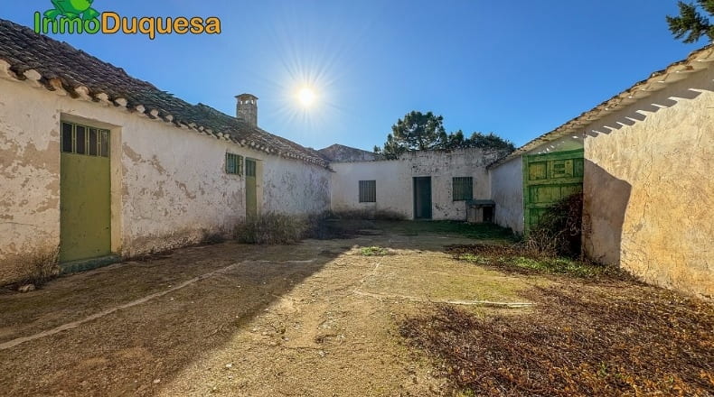 Granada - Loja - 1156703m2