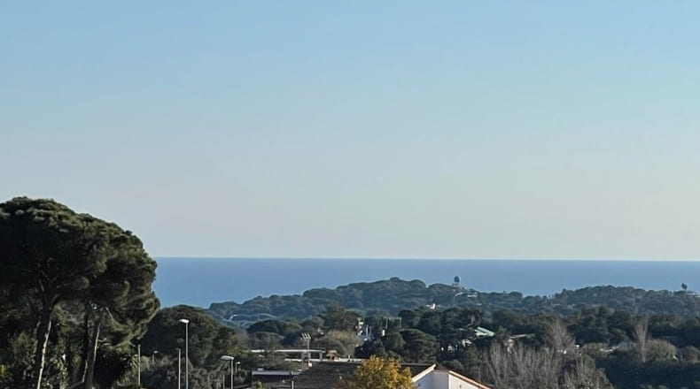 Gerona - Lloret de Mar - 930112m2