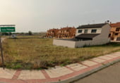 Городская земля под застройку на продажу у города Villaluenga de la Sagra Фото