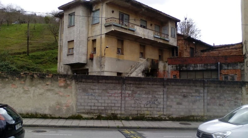 Astúries - La Vallina (Blimea) - 1200m2