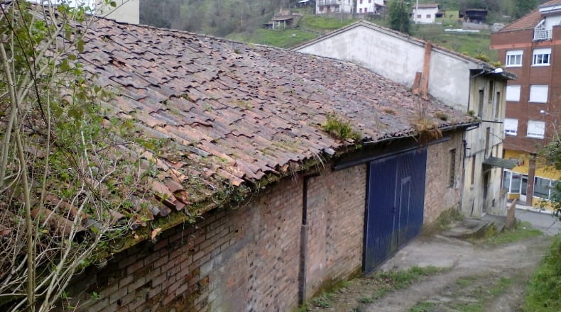 Astúries - La Vallina (Blimea) - 1200m2