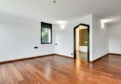 Villa con terreno en venta en la Plaça dels Eucaliptus, Barcelona, ref: TR107457 foto