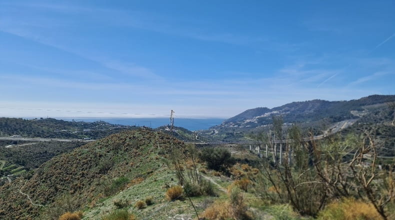 Granada - Almuñécar - 47370m2