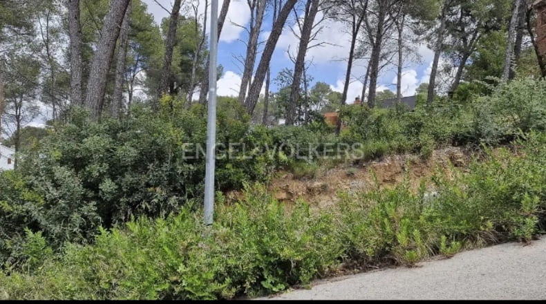 Barcelona - Corbera de Llobregat - 900m2