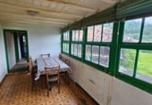 Загородный дом с участком на продажу в городе Alava Фото