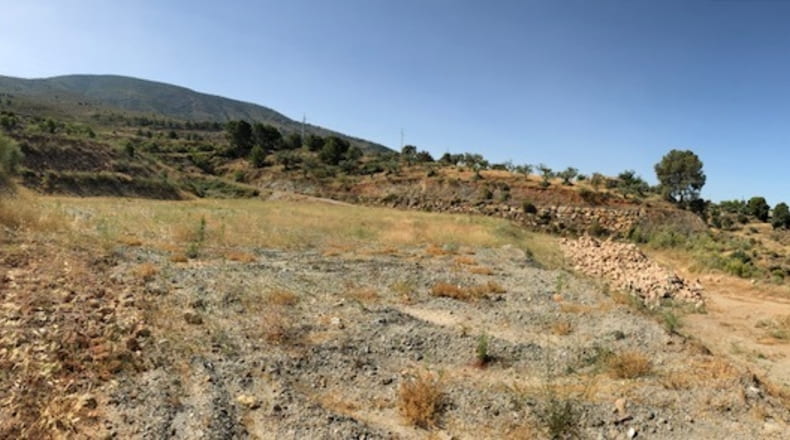 Granada - Vélez de Benaudalla - 16300m2