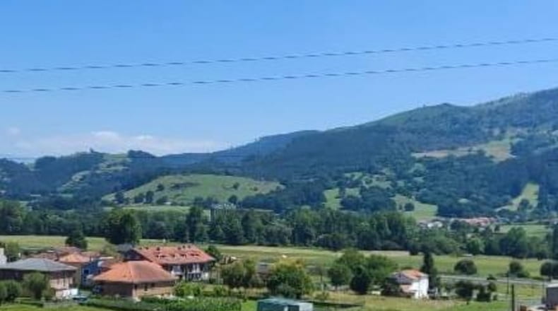 Cantabria - La Cueva - 2400m2