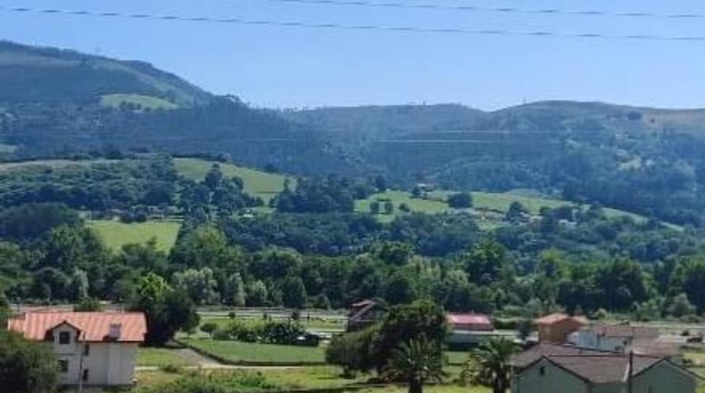 Cantabria - La Cueva - 2400m2