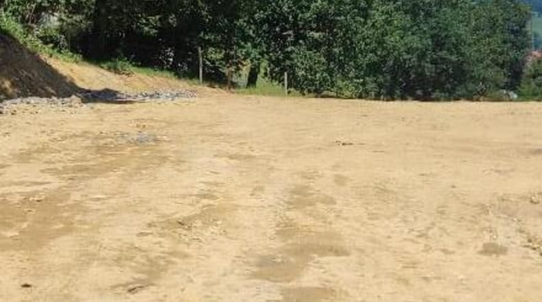 Cantabria - La Cueva - 2400m2