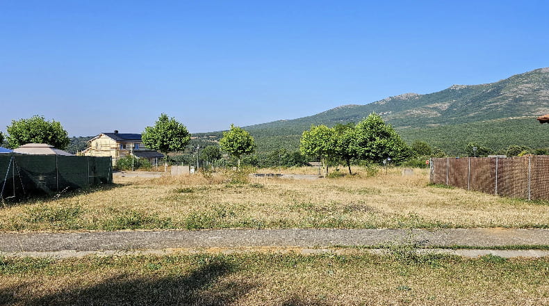 Segovia - Riaza - 500m2