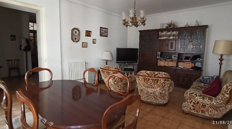 León - Valderas - 800m2