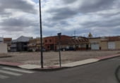 Городская земля под застройку на продажу у города Эль Льяно Фото