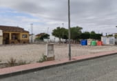 Городская земля под застройку на продажу у города Эль Льяно Фото