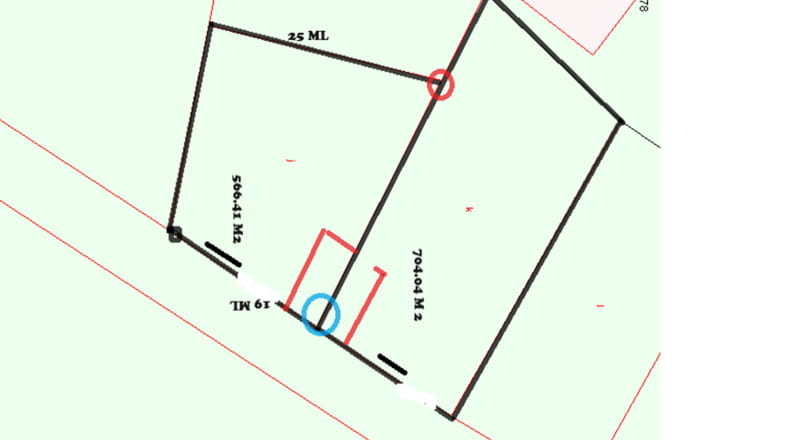 Valladolid - Santovenia de Pisuerga - 670m2