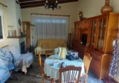 Загородный дом с участком на продажу в городе Navaleno Фото