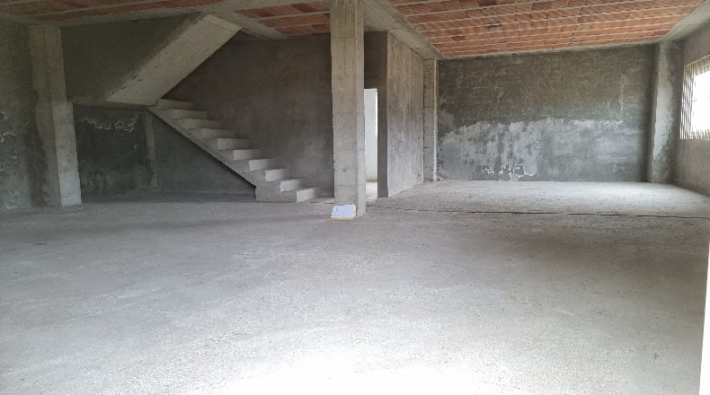 La Coruña - Santiago de Compostela - 2000m2