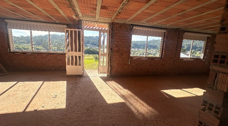 La Coruña - Santiago de Compostela - 2000m2