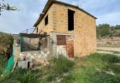 Загородный дом с участком на продажу в городе Benifallet Фото