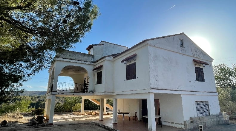 Valencia - Guadassuar - 415m2