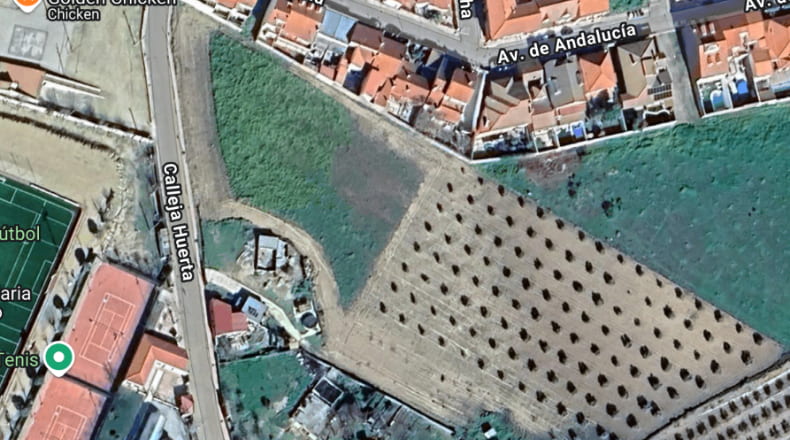 Badajoz - Santa Marta de los Barros - 2000m2