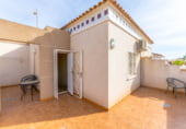 Chalet adosado con terreno en venta en la Calle Garcilaso de la Vega, Torrevieja, ref: TR183512 foto