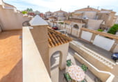 Chalet adosado con terreno en venta en la Calle Garcilaso de la Vega, Torrevieja, ref: TR183512 foto