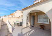 Chalet adosado con terreno en venta en la Calle Garcilaso de la Vega, Torrevieja, ref: TR183512 foto