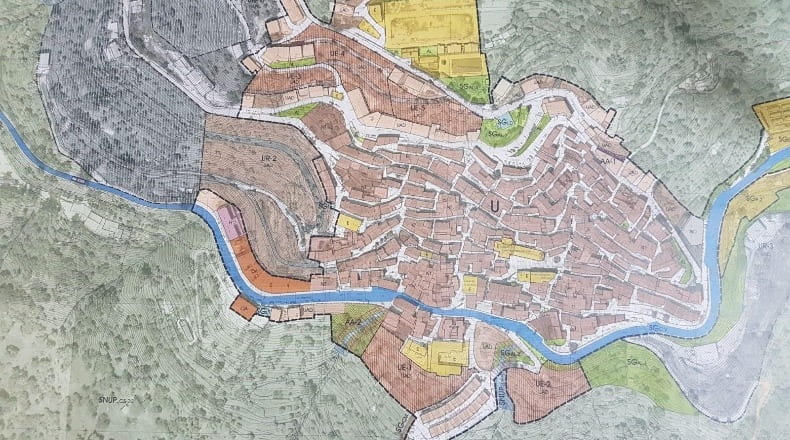 Málaga - Jubrique - 2000m2
