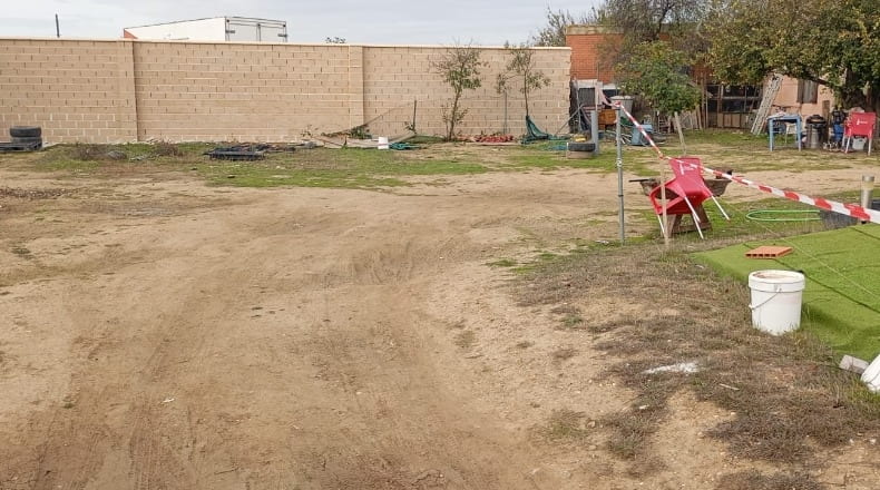 Valladolid - Santovenia de Pisuerga - 670m2