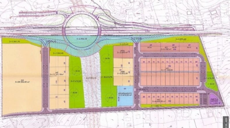 La Coruña - Santiago de Compostela - 77000m2