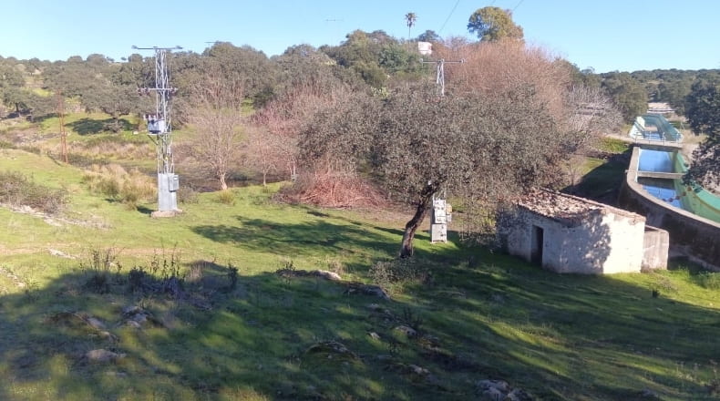 Cáceres - Santibáñez el Alto - 8000m2