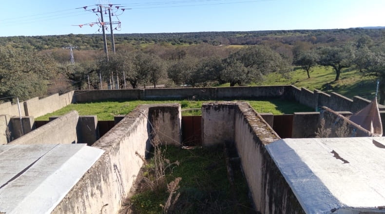 Cáceres - Santibáñez el Alto - 8000m2