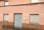 Дом с участком на продажу в городе Montealegre del Castillo Фото