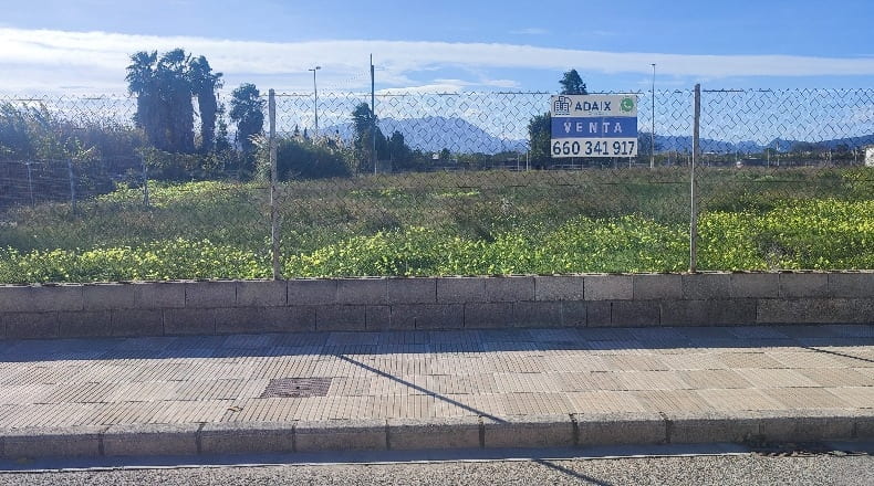 Valencia - Platja de Bellreguard - 981m2