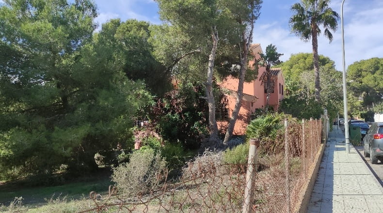 Alicante - Dehesa de Campoamor - 1240m2