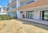 Casa con terreno en venta en la Avenida del Higuerón, Benalmádena, ref: TR230029 foto