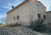 Casa de campo con terreno en venta en la Casas de Don Benito, Letur, ref: TR230151 foto