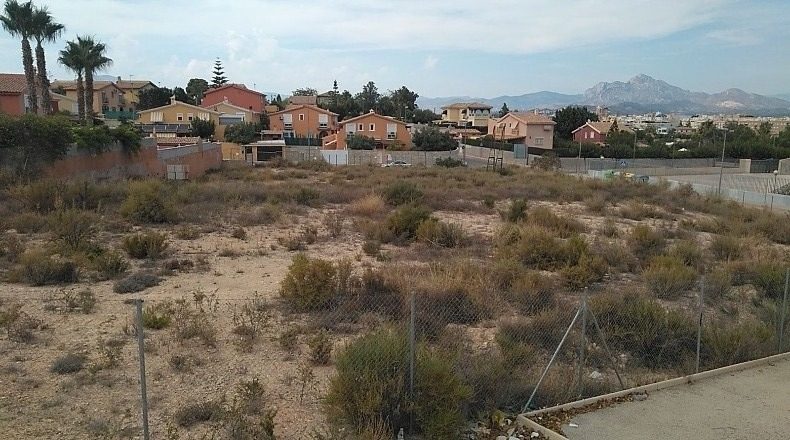 Alicante - Muchamiel - 3406m2