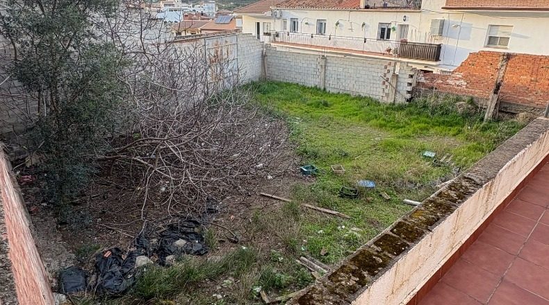 Малага - Benamocarra - 900m2