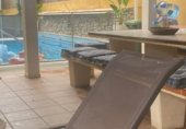 Xalet independent amb terreny en venda a la Avenida Santiago Bernabéu, Santa Pola, ref.: TR231197 foto