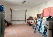 Загородный дом с участком на продажу в городе Benferri Фото