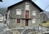Casa de pueblo en venta en la Plaça Major 1, Ribera de Cardós, ref: TR231320 foto